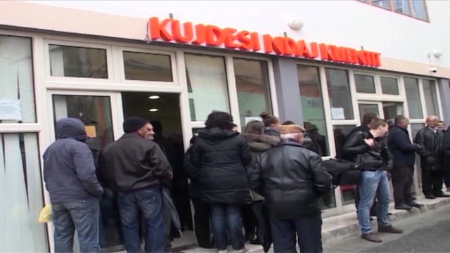 Report TV - PD: Energji falas për familjet e varfra, PS: Mund të ketë abuzime