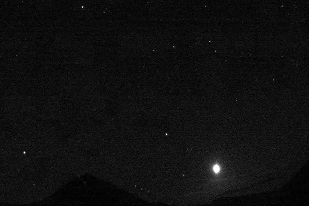Un bólido cruza el cielo de Canarias a 15 km/s
