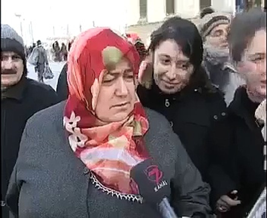 Diyelimki Moraliniz Çok Bozuk Eşinize