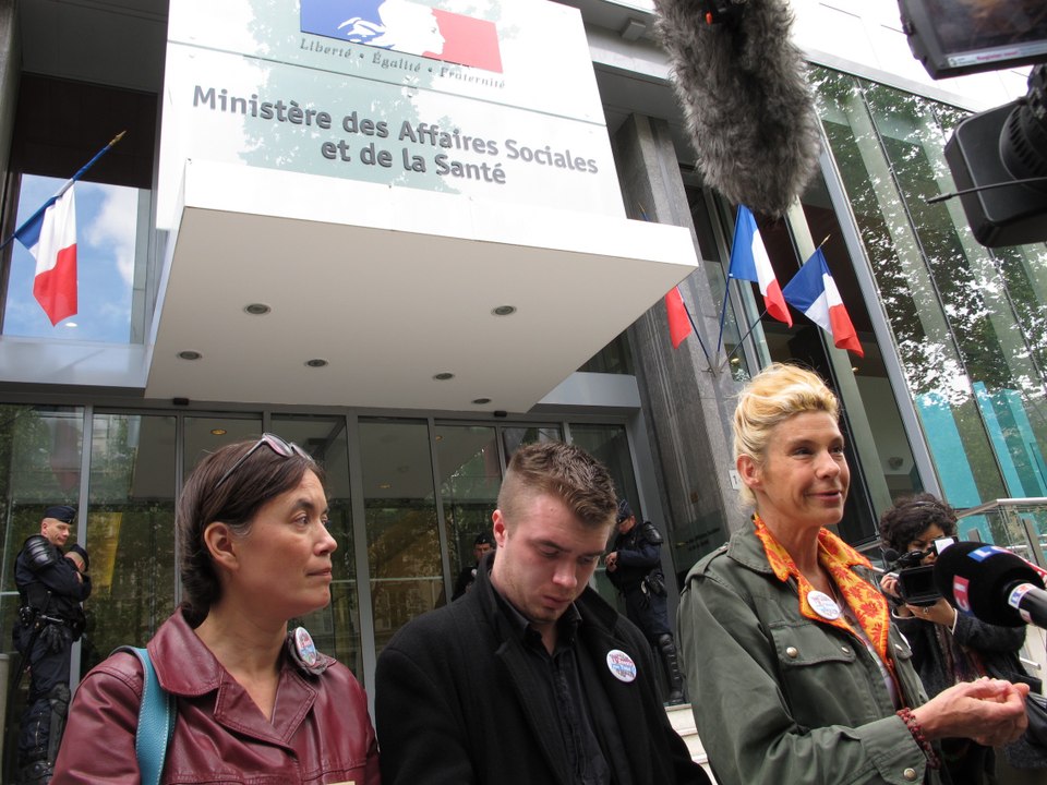 V. Tellenne à la sortie de la consultation faite par  L. Rossignol - Avril 2014
