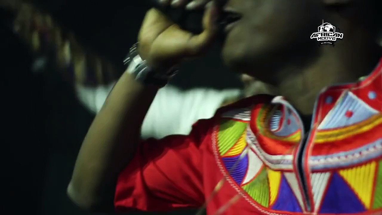 Sidiki Diabaté ׃ “C'est juste le travail qui paie“ (Interview⁄Reportage African Moove)