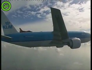 Boeing 777 (KLM) Chased by 2 Orange F16s!