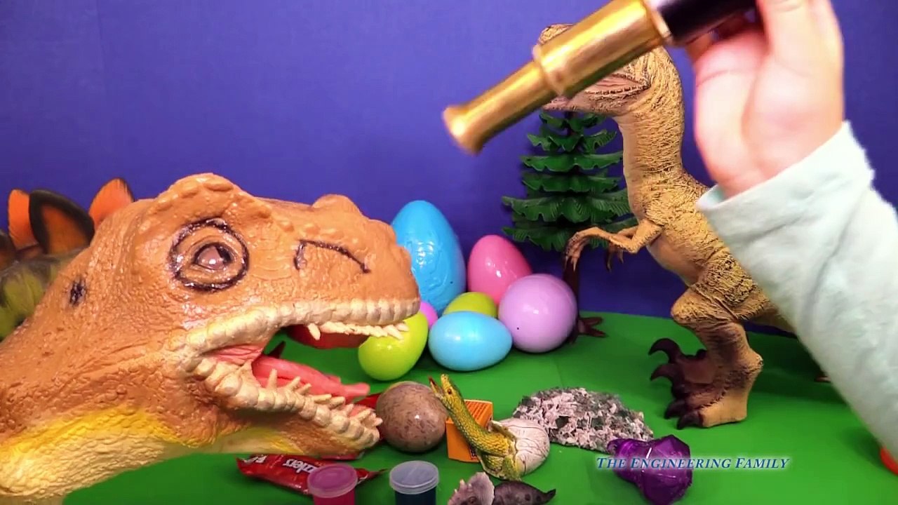 SURPRISE EGGS Dinosaur Surprise Eggs Candy and Toys a Surprise Egg