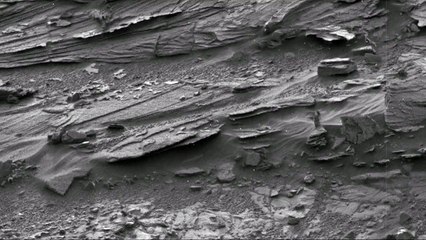 A strange woman walking on Mars