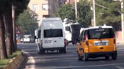 Eylemciler, Diyarbakır’da 4 caddeyi trafiğe kapattı