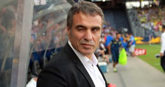 Ersun Yanal Göztepe'yi Çin Ligi Nedeniyle Reddetmiş