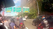 ROAD RAGE NYC Bikers vs SUV Range Rover Accident Biker attack in New York City Motorcycle