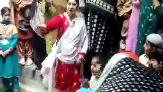 Pashto Wedding Girl Boy Beautiful Dance 2016