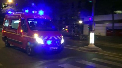 Attentats du 13 novembre : "Une policière m'a raccroché au nez parce que je chuchotais"