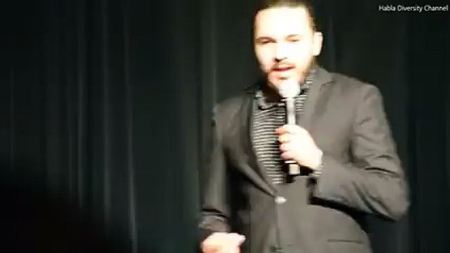 كريم الغربي يحكي عالفرق بين كندا و تونس هههههه ملا سلعة !