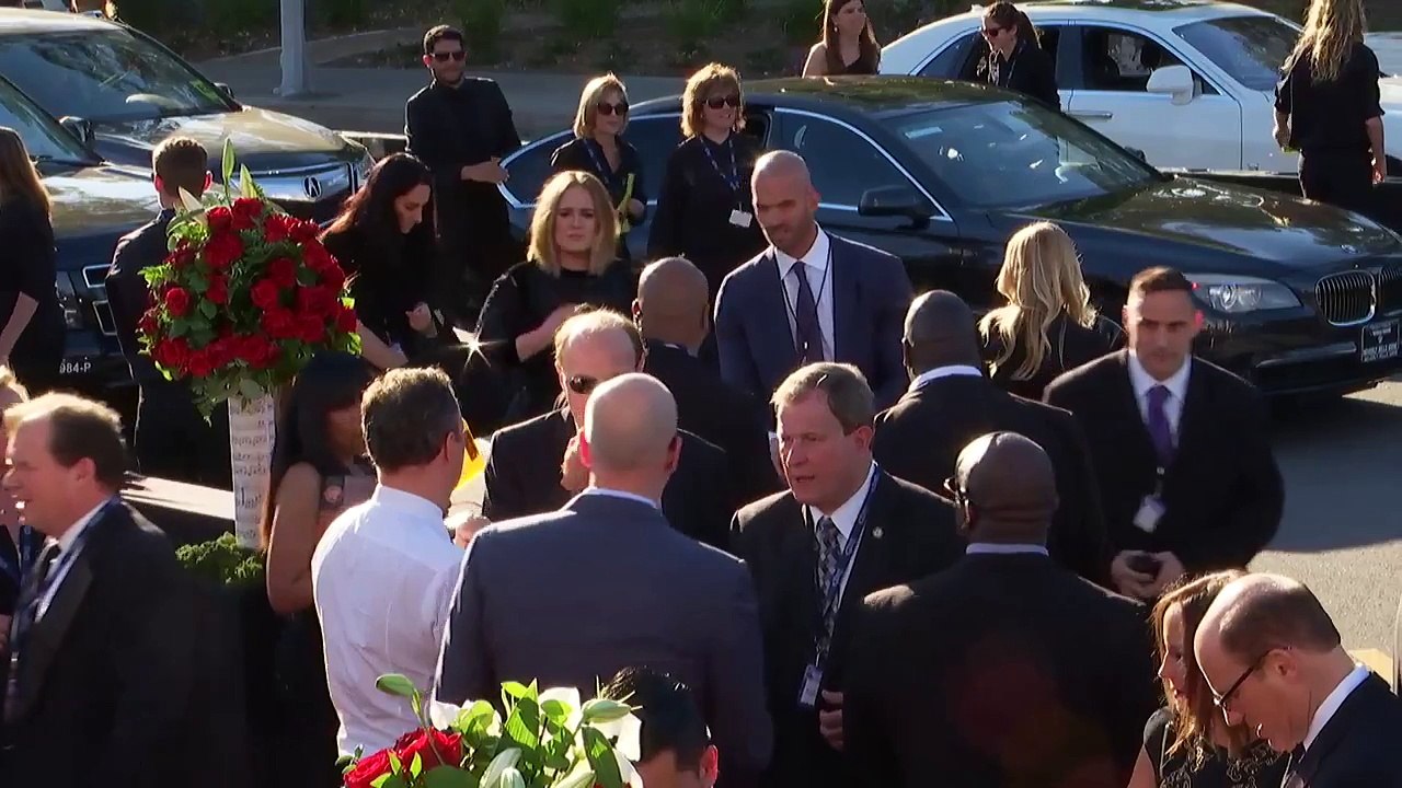 Adele _ Limo Cam _ 58th GRAMMYs