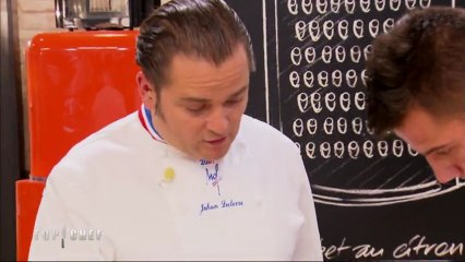 Gabriel prend un second carton rouge et quitte les cuisines