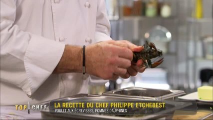 Poulet aux écrevisses et pommes dauphines par Philippe Etchebest 3/4