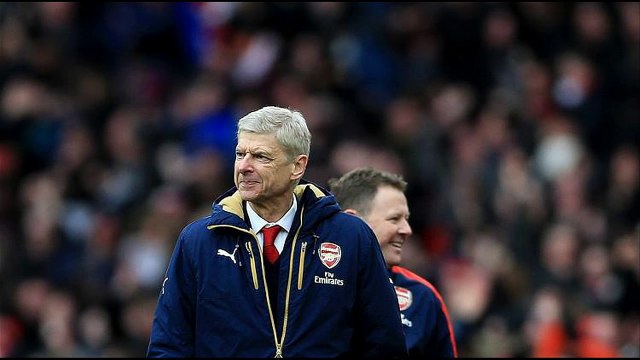 Arsene Wenger admits Arsenal title push could have ended without Welbeck heroics