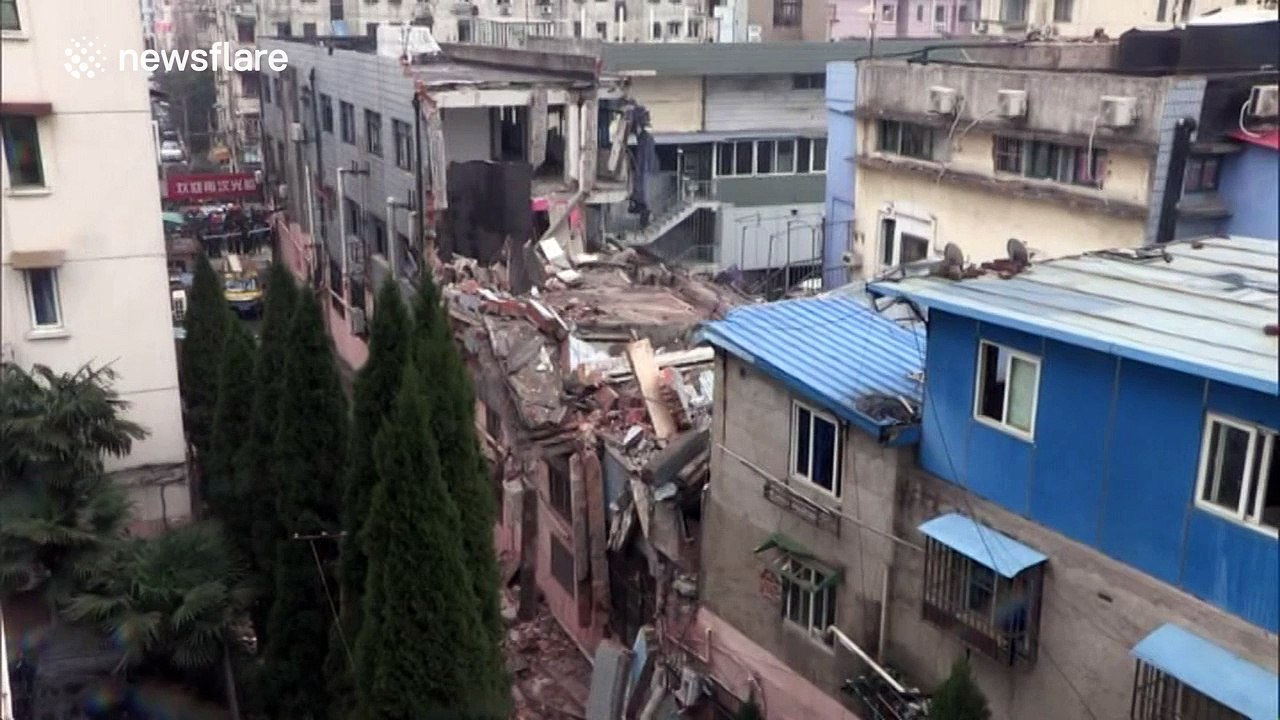 Three-storey building collapses in China