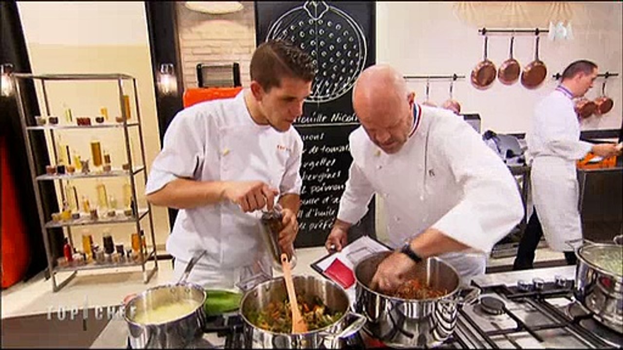 Dans Top Chef, Philippe Etchebest élimine un candidat durant une épreuve : "Tu poses ton tablier et tu t'en vas !" - Regardez