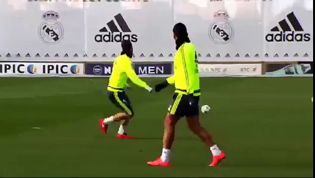 Espectáculares Golazos de Sergio Ramos en el entrenamiento
