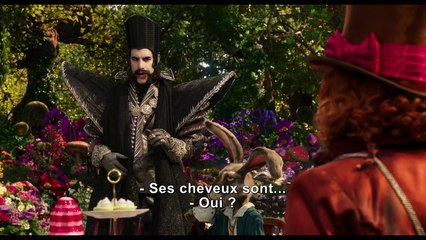 Alice de l'Autre Côté du Miroir - Spot Musique White Rabbit par Pink - Disney Officiel [HD, 720p]