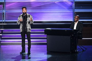 Miguel performs Michael Jackson "She's Out of My Life" at ‪‎GRAMMYs‬ 2016
