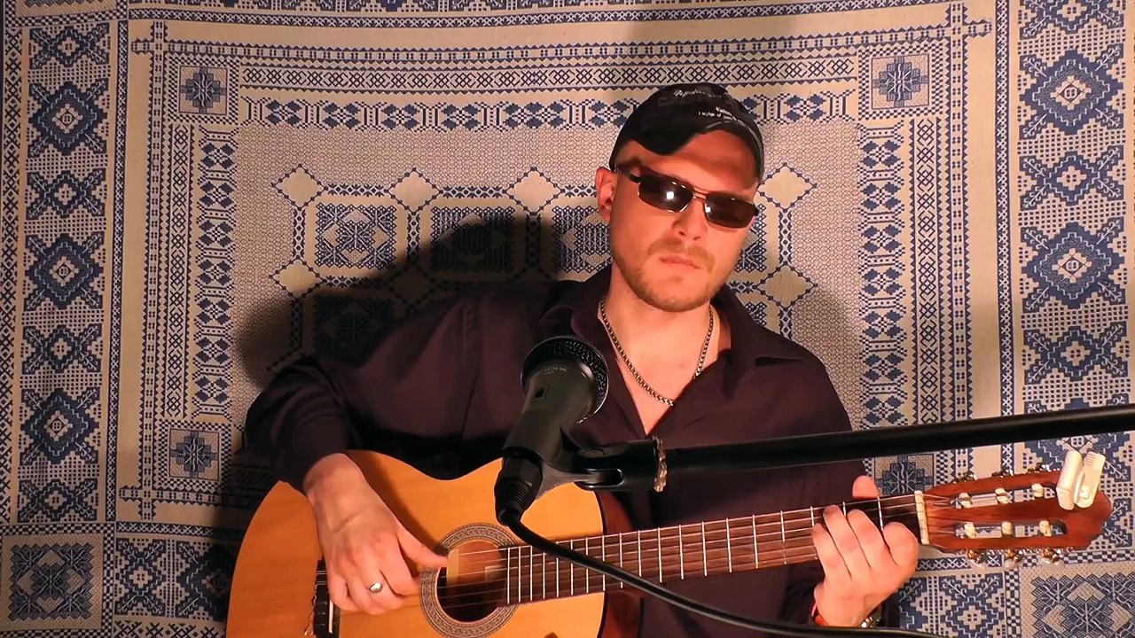 Сергей Сумской - Домой (ПОЕТ АВТОР ПЕСНИ ПОД ГИТАРУ)