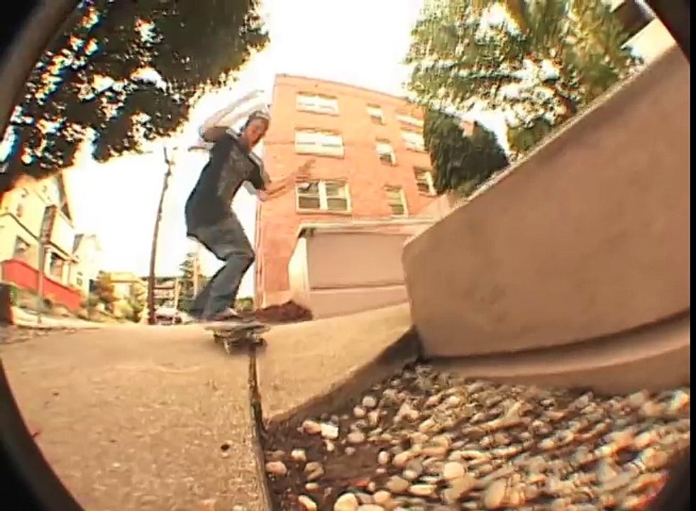 BIGGER FLIP STAIRS