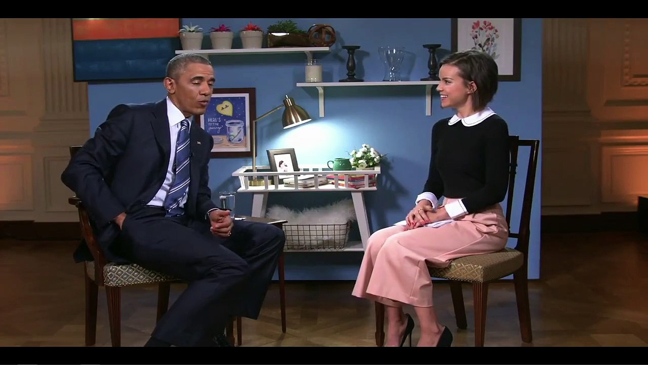 obama carries Ethiopian orthodox Cross