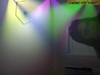 Akşam ders çalışıyor um