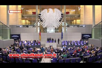 Merkel: Esad karşıtları ve taraflar anlaşırsa çok faydalı olur