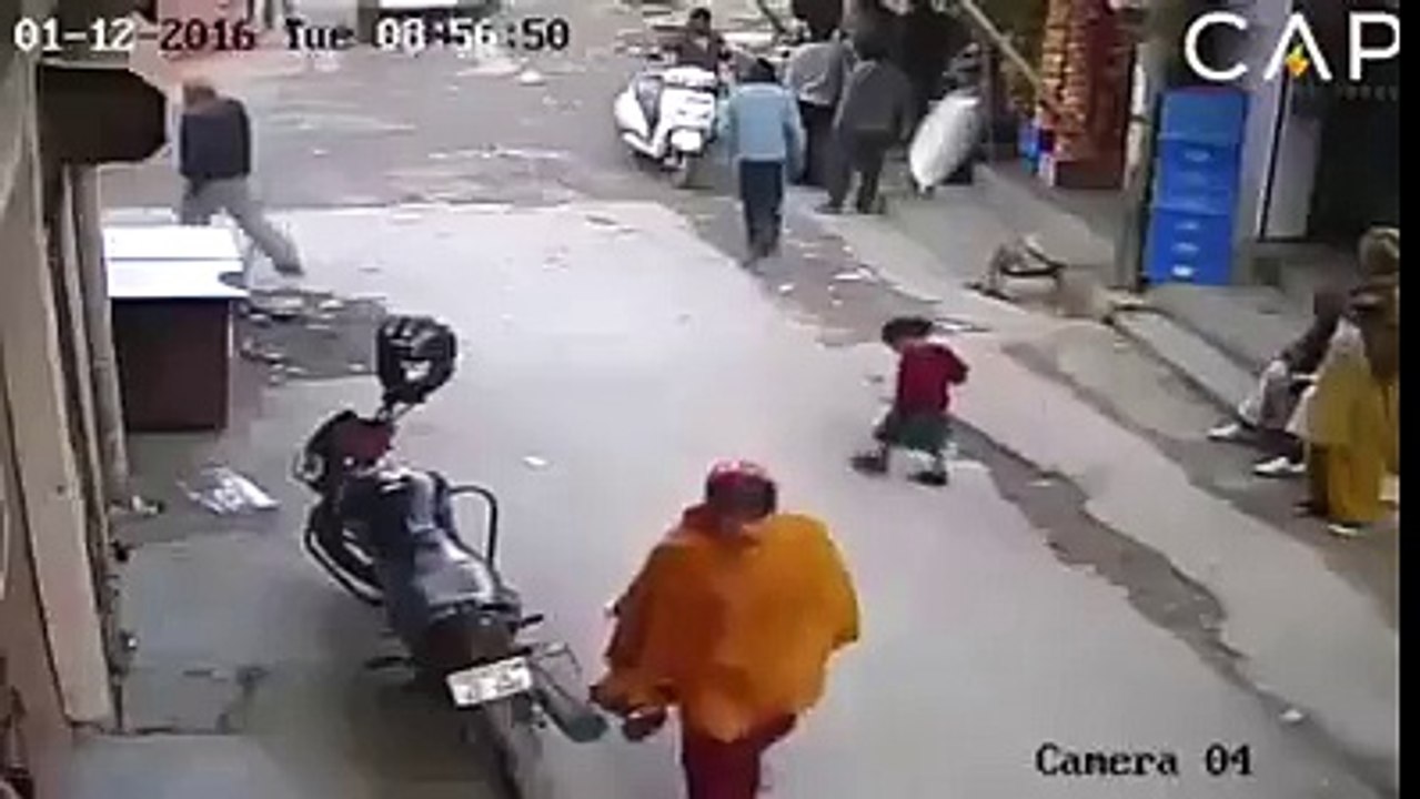 Jisay Allah Rakhy usy kon Chakhy
