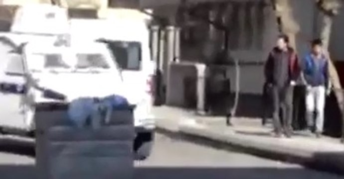 Турецкая полиция применила против митингующих курдов слезоточивый газ