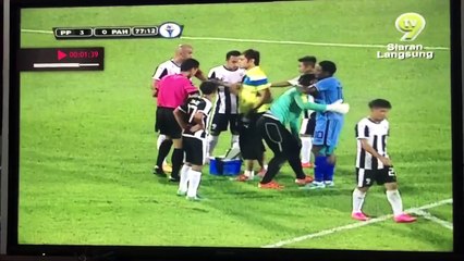 Faiz Subri incredible free-kick