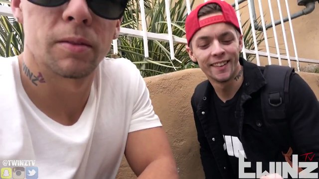 Ils piègent un vélo puis le laissent dans la rue...Ce qui arrive aux voleurs est trop hilarant