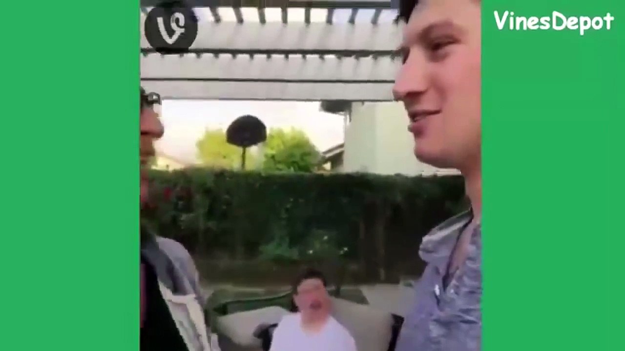 23 Minute BEST VINES of 2015 (300+Vines) - Funny Vines Compilation ✔