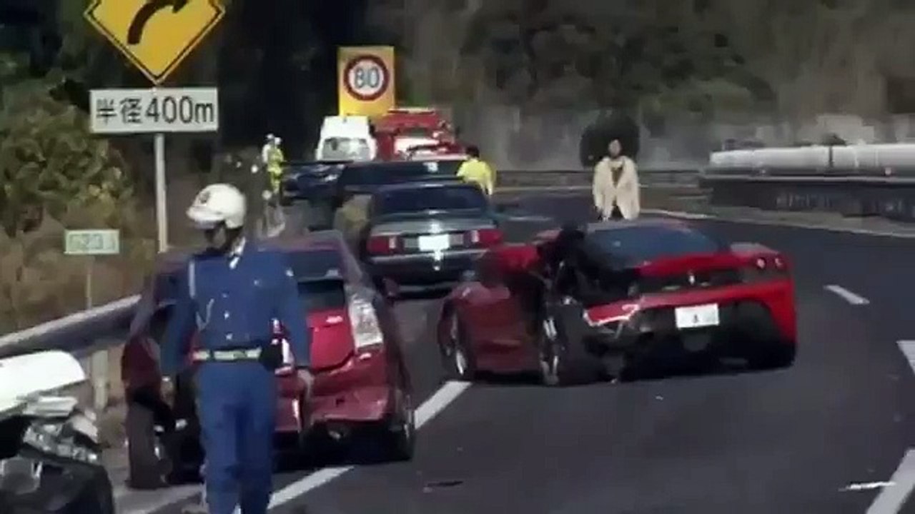 Super car pile up in Japan is worlds most expensive crash (car crash)