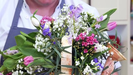 Watering Can - Flower Cake Preview ft Tupelo Tree Garden - Paul Bradford Sugarcraft School