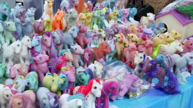 Bronies & Non-Bronies Explain My Little Pony Obsession At Brooklyn Ponycon
