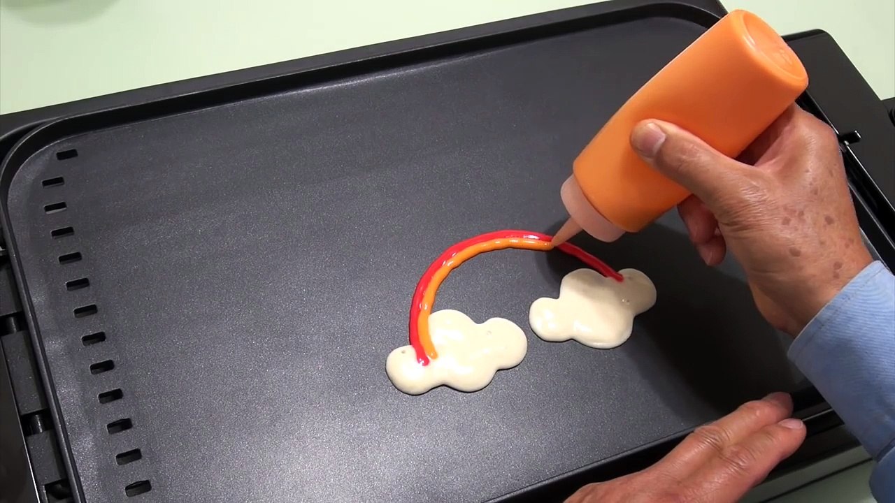 Pancake Art - Rainbow Super Easy by Tiger Tomato