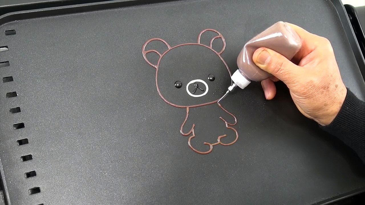 Pancake Art - Rilakkuma Teddy Bear     by Tiger Tomato