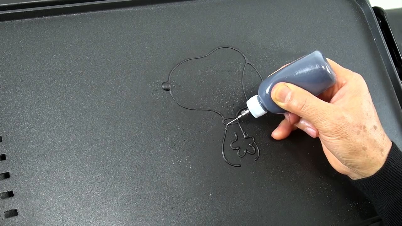 Pancake Art - Snoopy (Peanuts  The Peanuts Movie) by Tiger Tomato