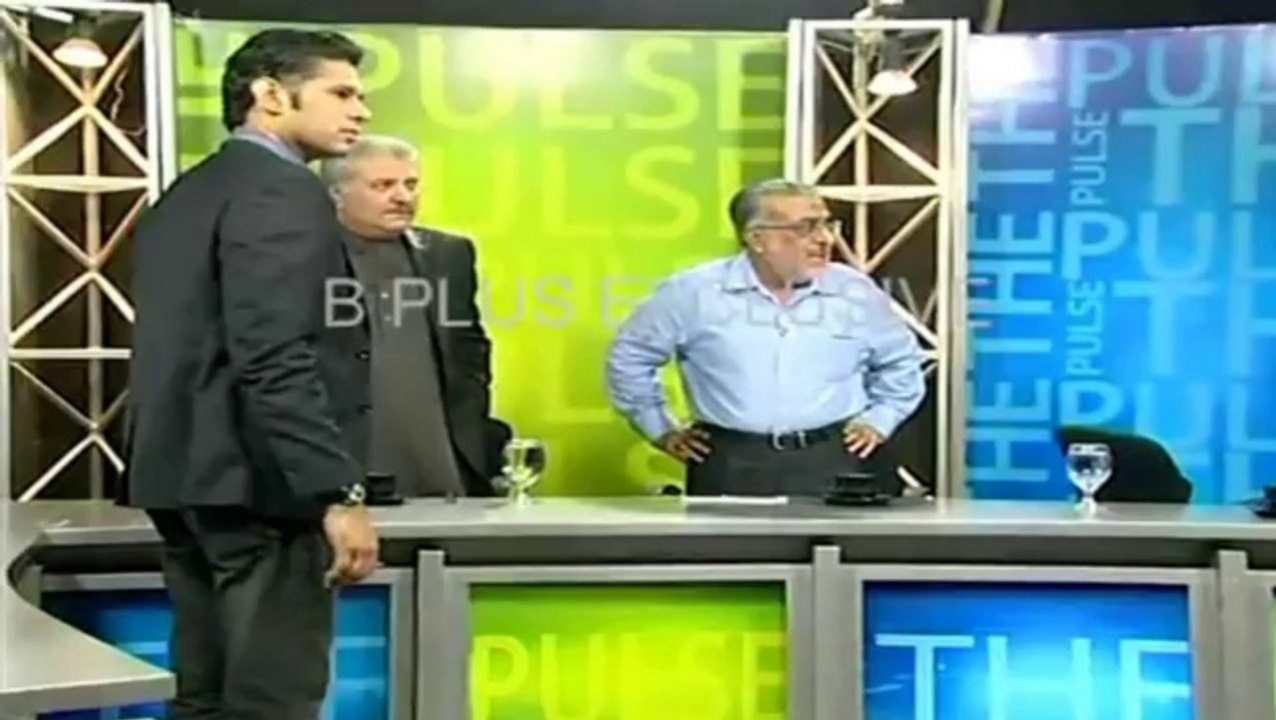 Pakistani politician lying at front of camera in an interview