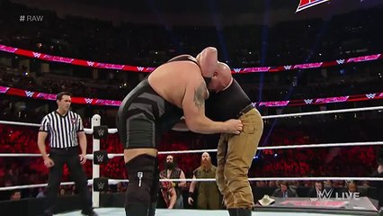 Big Show vs. Braun Strowman_ Raw, February 15, 2016
