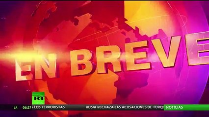 Vea como Hillary Clinton emitió unos ladridos en un acto electoral