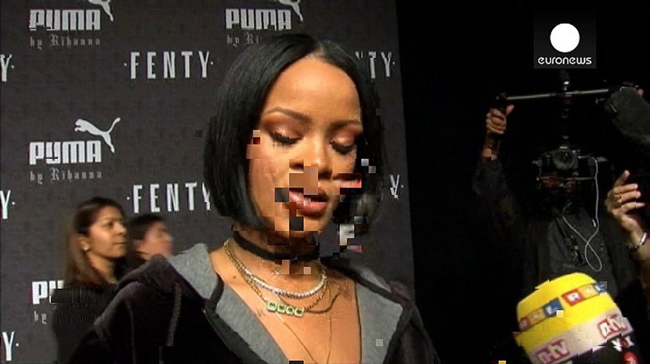 Rihanna stiehlt allen die show bei der new york fashion week