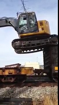Unloading Excavator Like A Boss