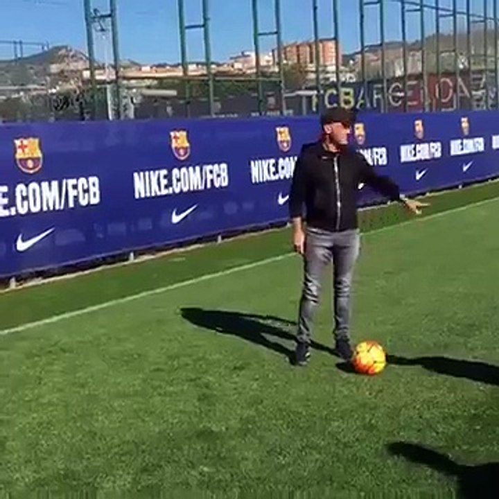 Messiden basın mensuplarına şov