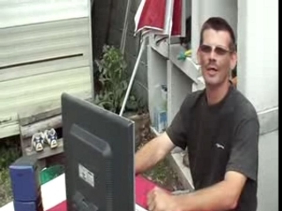 MOV01F