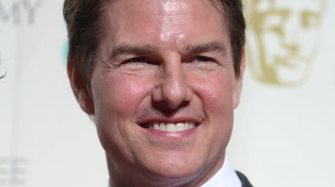 Das Internet behauptet, dass sich Tom Cruise zu viel Botox spritzt