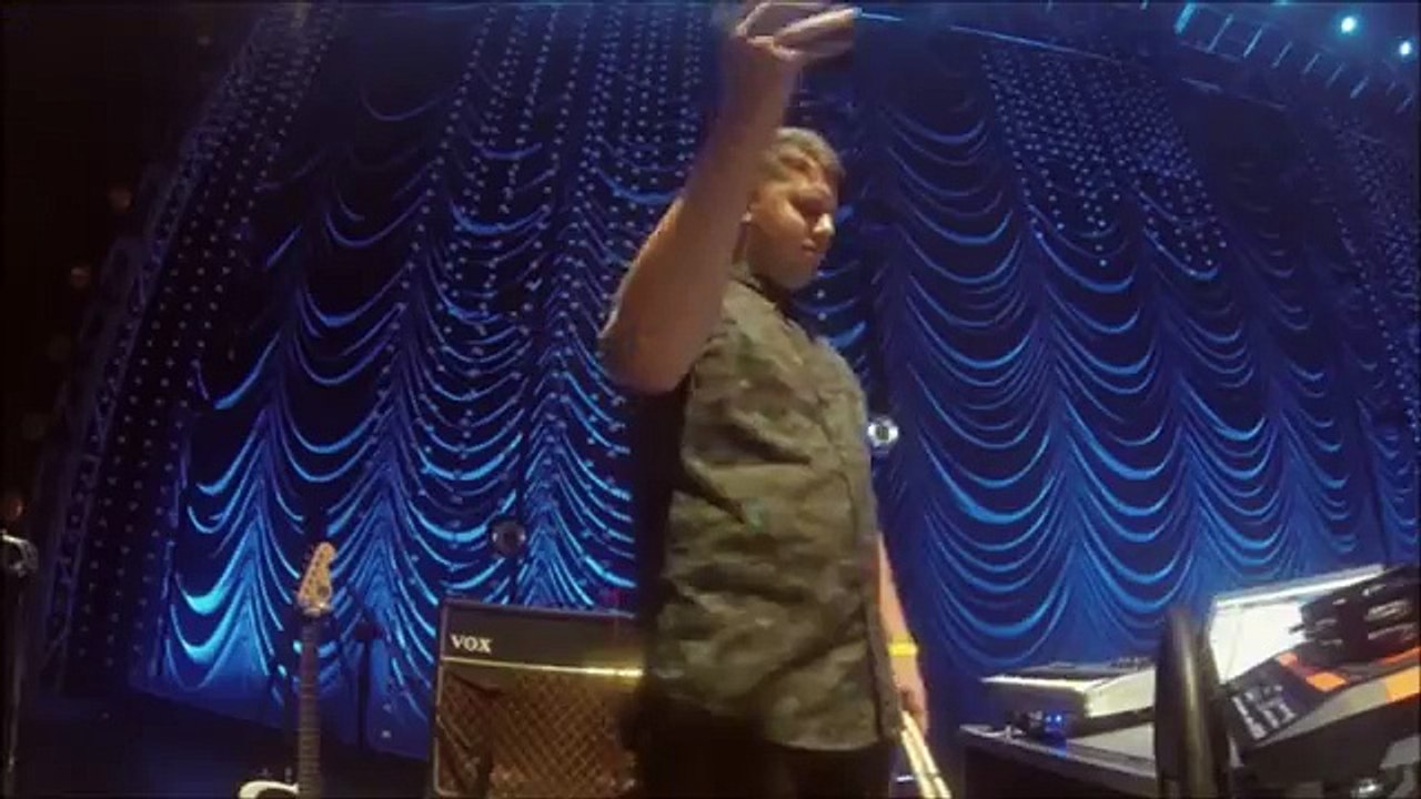 Kari Jobe Bethel Church Music- Forever Live (lyrics)