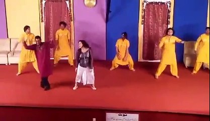 HOT MUJRA 2016 - KHUSHBOO HOT MUJRA LIVE PAKISTANI STAGE DRAMA 2016