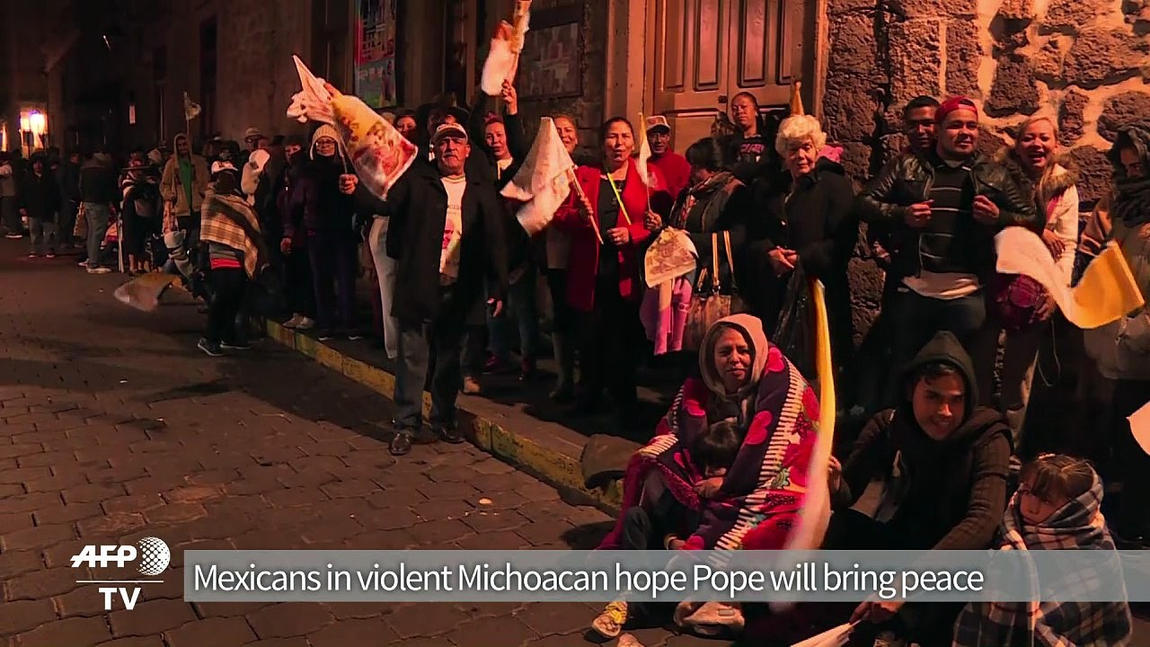 Devout in violent Mexico state camp overnight for pope visit